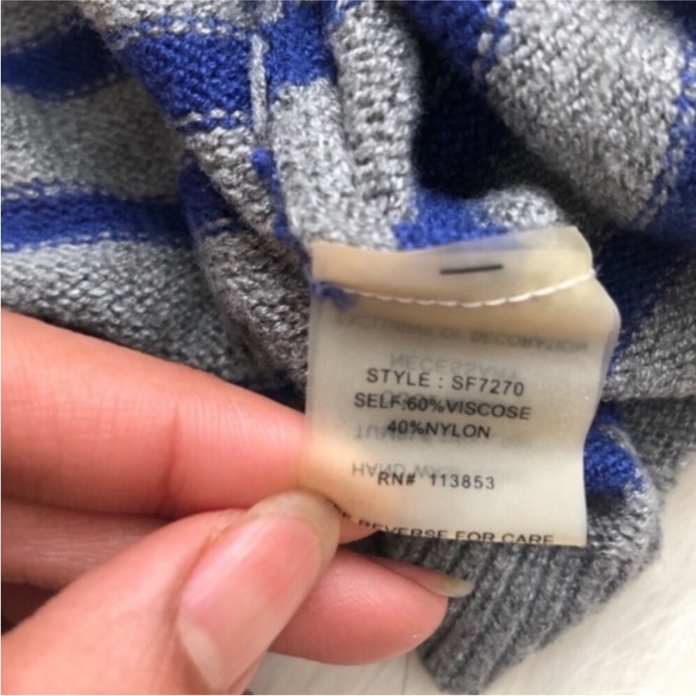 41 Hawthorn Striped Sweater - Picture 4 of 5